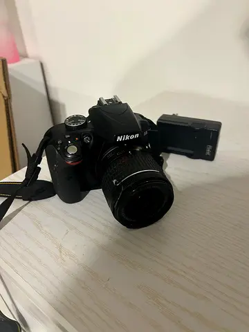 Nikon D3300 *Faulty SD card slot*