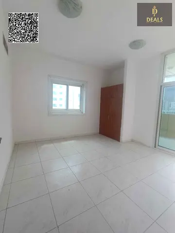 🏡 شقة غرفتين وصالة للإيجار السنوي في الراشدية 3 خلف جراند مول | مساحات واسعة مع بلكونتين وخزائن بالحائط في موقع حيوي مميز