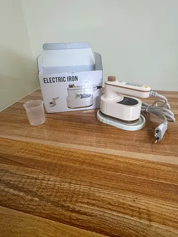 Compact Travel Steam Iron - Good Working Condition