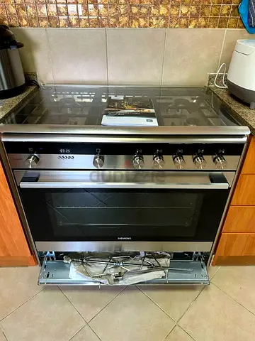Free delivery Siemens iQ700 top gas oven electric cooker with dual fan 90 cm- good condition