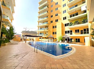 Chiller free! • Closest to Metro • Big Size 2bhk + Store room for rent •Book Now!