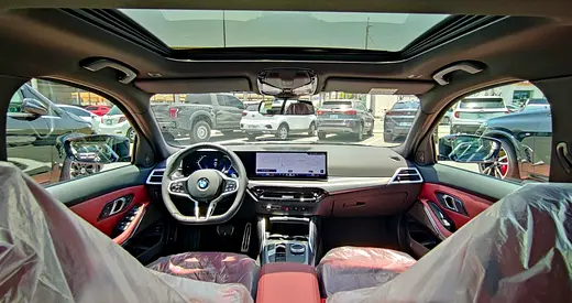 صورة مصغرة 13 لـ 2026 BMW 3-SERIES