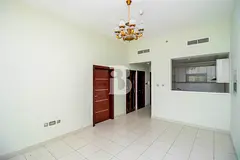 Bright Unit | Ready To Move | Prime Location