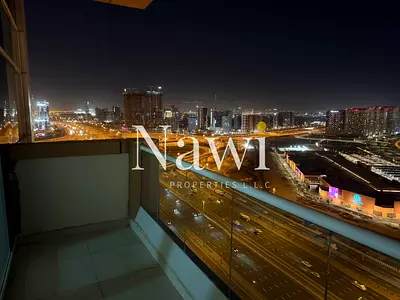 1 Bedroom | High Floor | Unfurnished