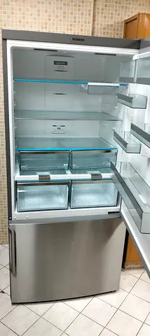 Siemens IQ 700 Refrigerator Bottom Freezer Latest Model