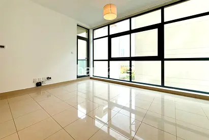 Vacant on transfer | Low floor | Spacious Layout