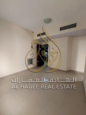 🔥 One-bedroom apartment available for annual rent in Muwailih 🔥 📍 Prime location near all amenities 📍 Close to restaurants, shops, and public tr