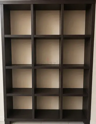 Dark Wood 15-Cube Bookcase / Display Shelf - Good Condition 116x180 cm