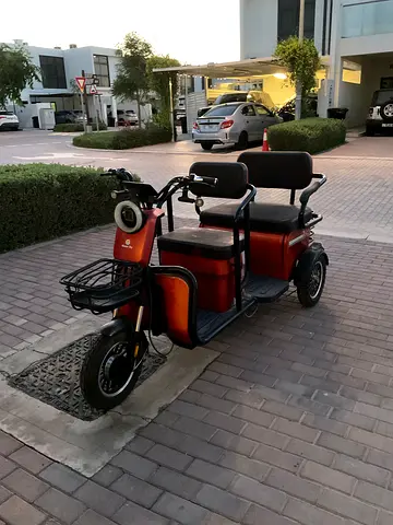 Three-wheeled electric mobility scooter with passenger seat - FOR SCRAP