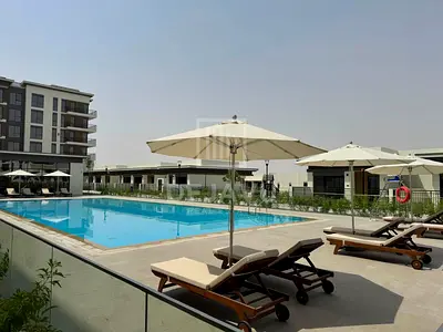 Brand new | Facing ascot | Prime Location