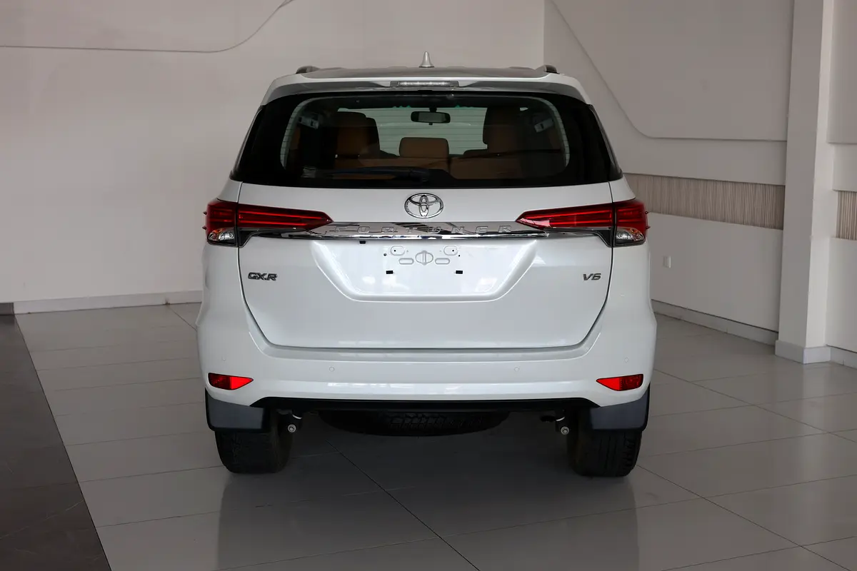 Toyota Fortuner 2023