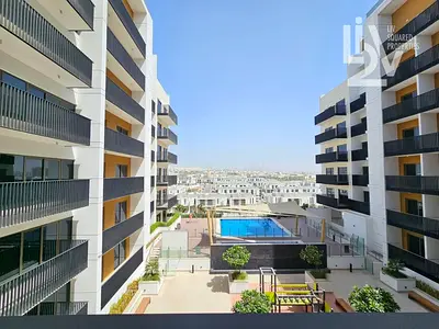 Notice Served | Pool View | Mid Floor