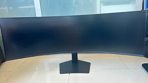 Samsung Odyssey G9 G9G95C 49 Dual QHD Gaming Monitor with 1ms Response Time  240Hz Refresh Rate