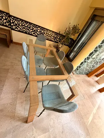 Home center dining table 6pax