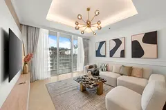 Upgraded | Furnished | Fitted Kitchen | Luxury
