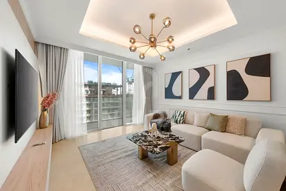 Upgraded | Furnished | Fitted Kitchen | Luxury