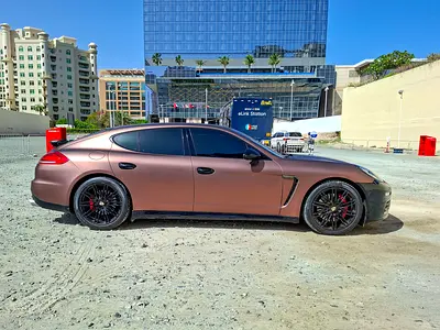 صورة 4 لـ 2015 Porsche PANAMERA