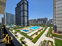 Direct Pool &amp; Courtyard Views | Modern 2BR
