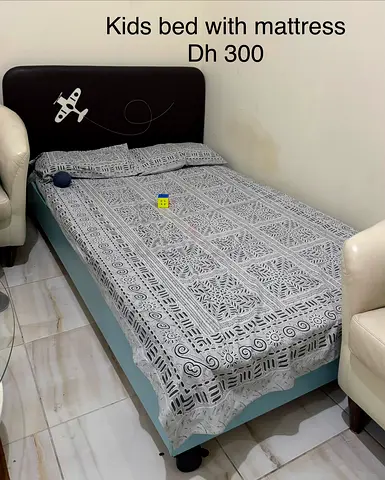 Kids single bed with mattress - good condition, Dh 250