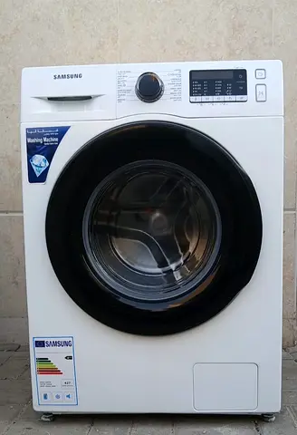 Good condition washing machine for sale with free delivery, free installation, one month warranty