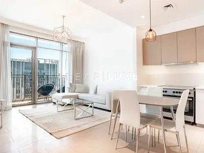 High Floor l Semi Furnished l Vacant Now