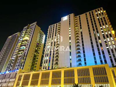 High Floor | Vacant | Prime Location