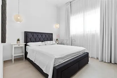 Bed 150x200 with Mattress