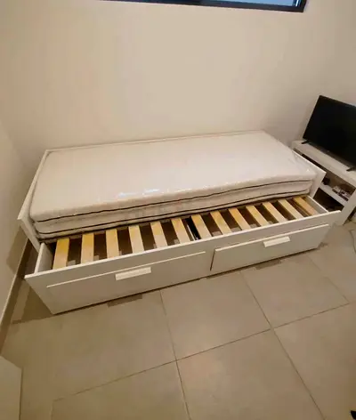 IKEA brimness daybed with 2 big storage drawers and 2 IKEA mattresses.