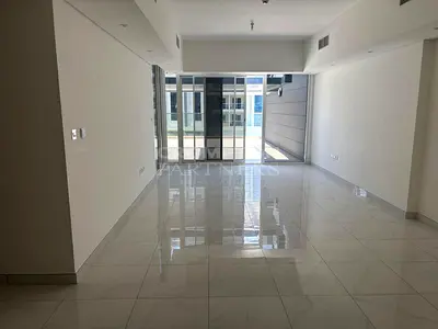 Large Balcony | Balcony | Modernized | Vacant
