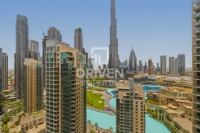 Burj Khalifa and Fountain View | Upgraded | Vacant