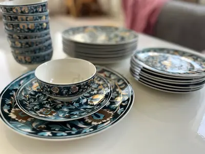 Indigo gold plate set