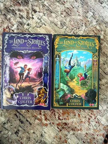 The Land of Stories: The Wishing Spell  The Enchantress Returns - Set of 2 by Chris Colfer