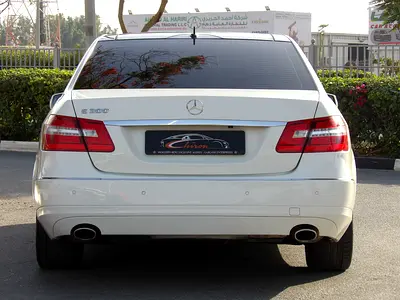 صورة مصغرة 6 لـ 2010 Mercedes-BENZ E-CLASS