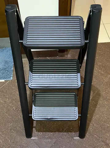 Ladder Black 3-Step Folding