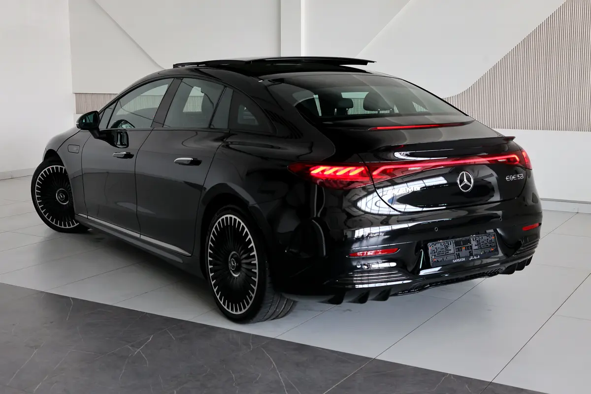 Mercedes-Benz EQE 2024