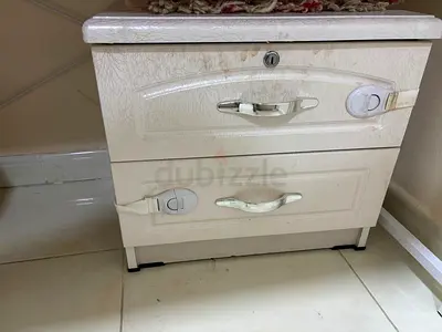 White 2-Drawer Bedside Table / Nightstand - Good Condition