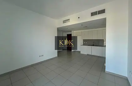 Community View | Fitted Kitchen | Ready To Move