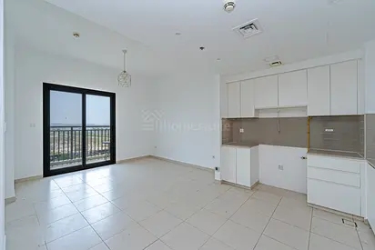 Well Maintained | Exclusive | Park View