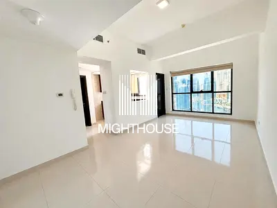 شقة فاخرة 2BR | إطلالة جزئية على البحر | جاهزة للسكن