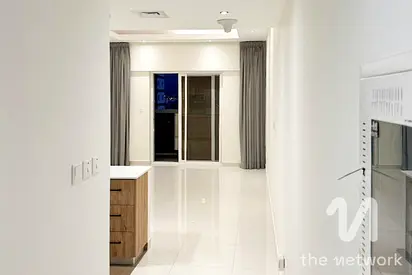 Vacant and Upgraded l Brand New | 12 Cheques
