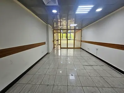 INDEPENDENT OFFICE | SPACIOUS LAYOUT | NEAR METRO
