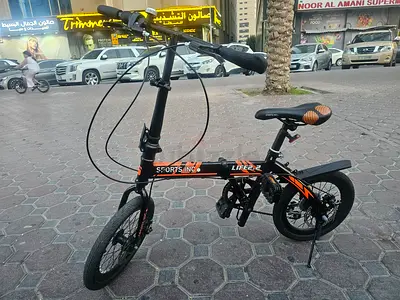 Compact folding bike - lightweight city commuter, good condition