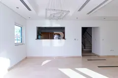 VOT | Single row | Walk to Amenities