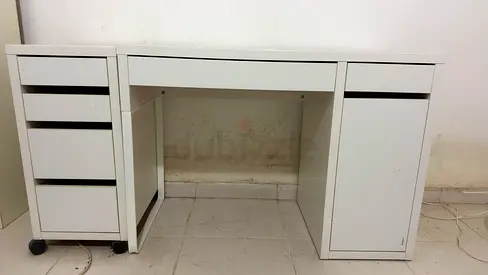 Ikea Micke Desk with extra drawer unit - White