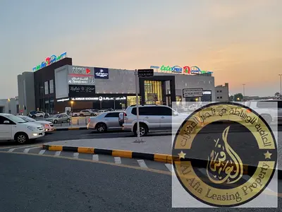 OFFER ON 1 BR HALL APARTMENTS ON 25K 4 CHEQS READY POSITION ON DHAIDH ROUNDABOT MAIN ROAD OPPOSITE LULU NEAR MAIN ROAD AREA NEAT N CLEAN BULIDING