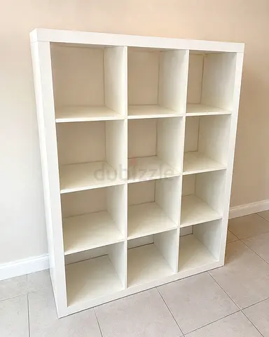 White 12-Cube Storage Shelf / Bookcase - Good Condition