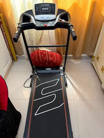 Foldable treadmill in good working condition