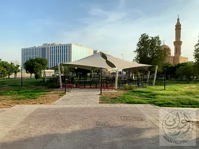 Amazing Deal | Studio | Green View