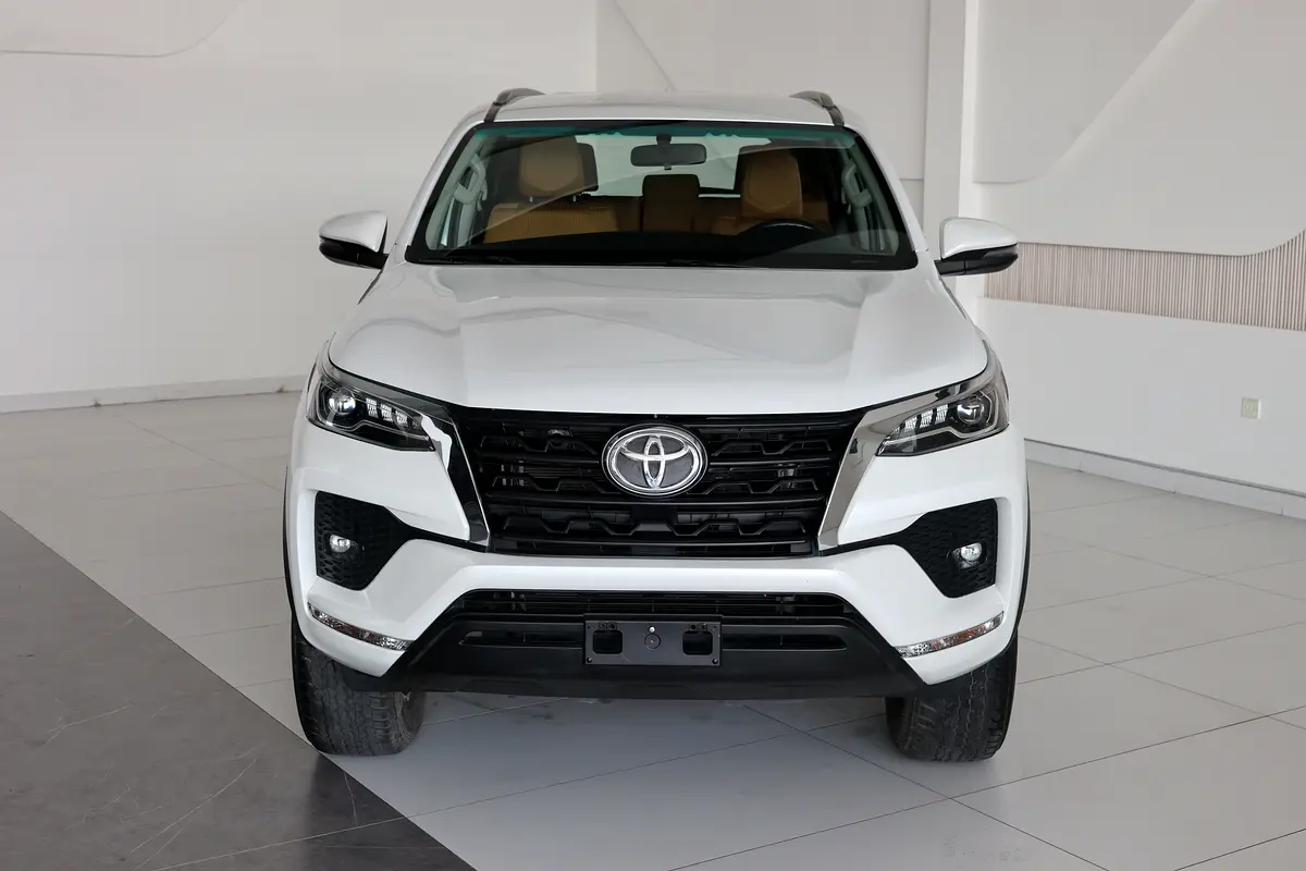 Toyota Fortuner 2023
