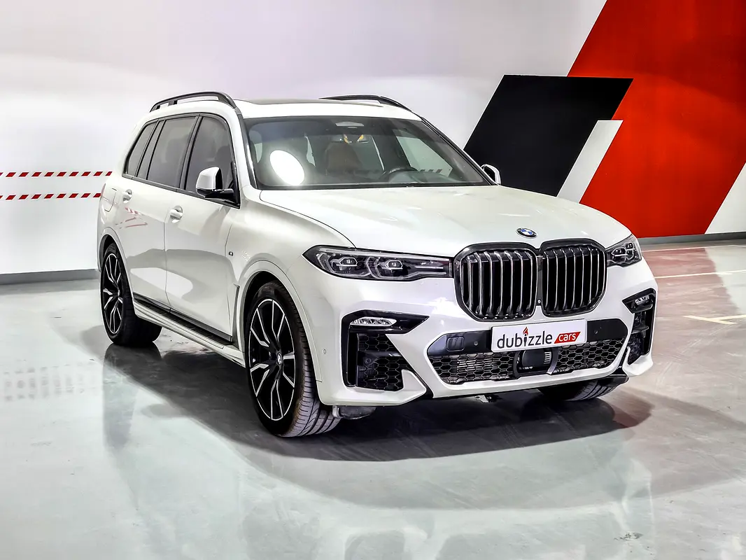 BMW X7 2022 — photo 1 of 16